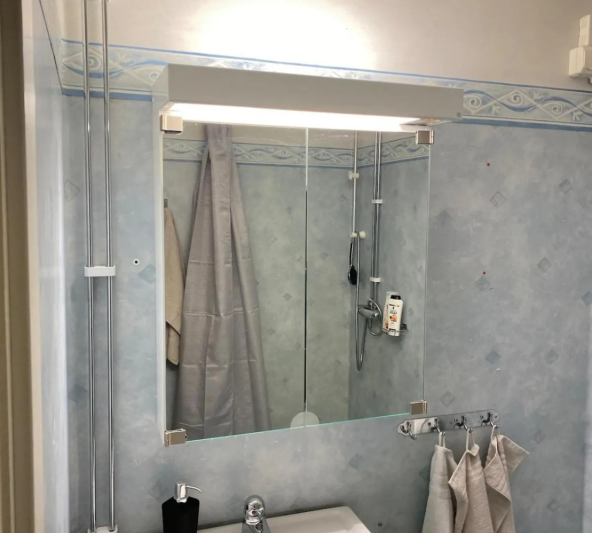 Apartment Superb Appartement In Kallhaell Stockholm